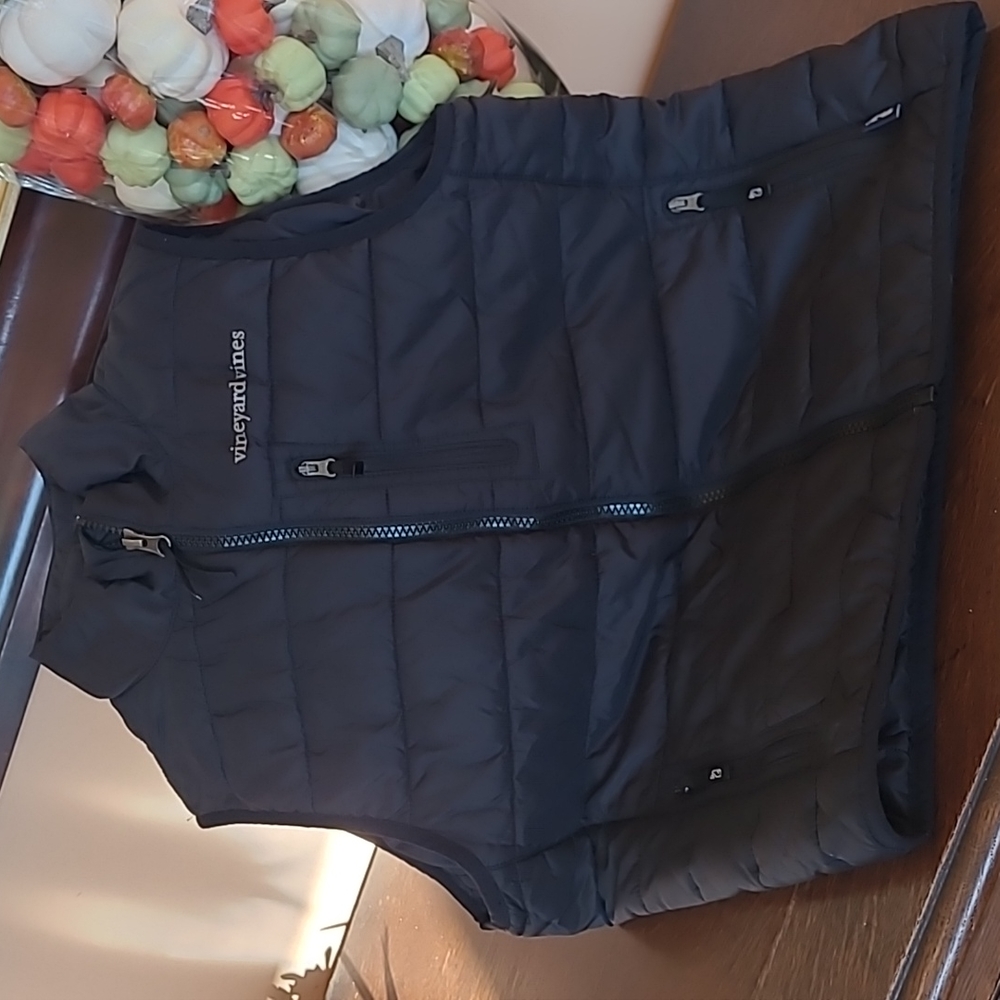 Vineyard Vines Vest - Youth size Med